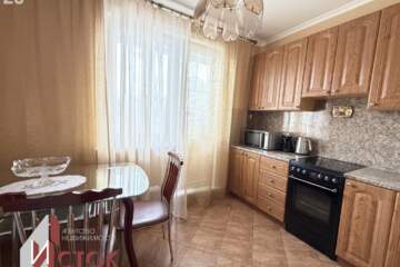 2-к квартира, 53 м², 4/15 эт.